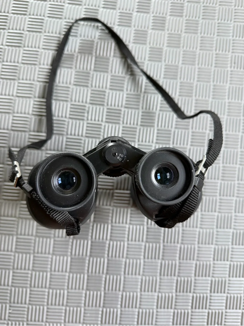 Nikon compact binoculars